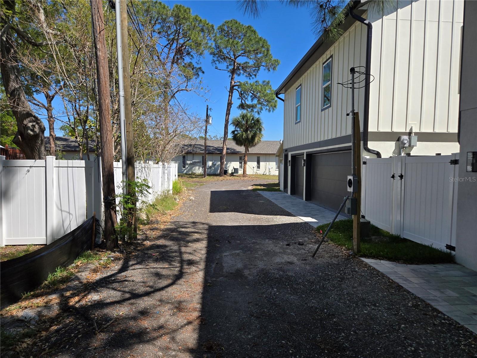 134 49TH AVE N, ST PETERSBURG, FL — photo 5