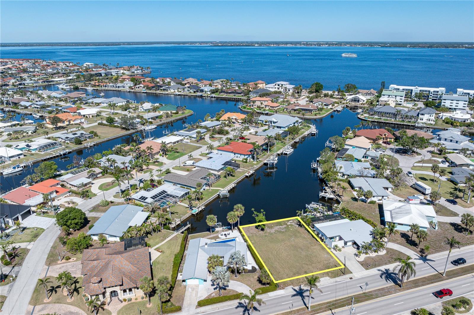 1940 W MARION AVE, PUNTA GORDA, FL — photo 4