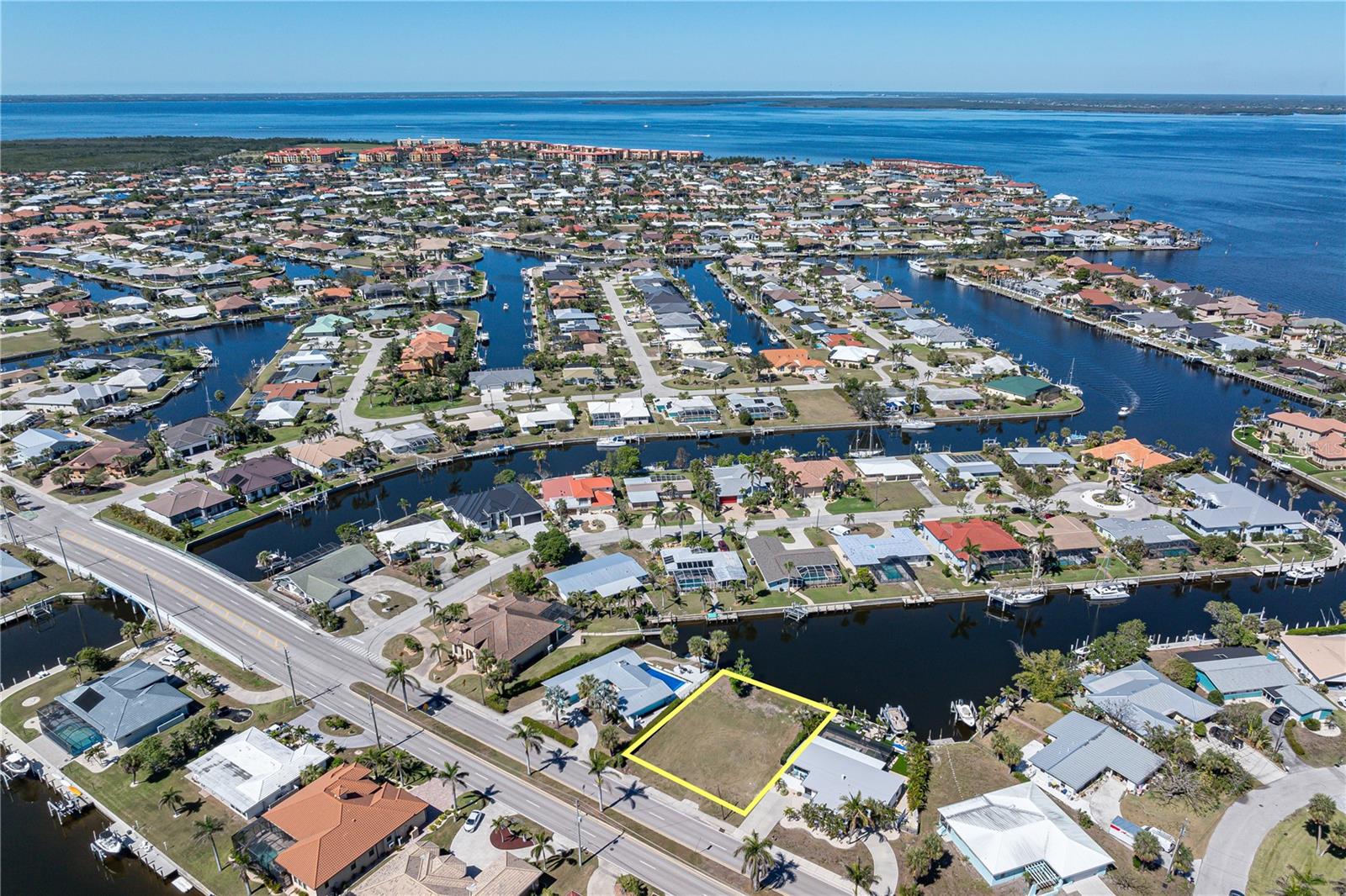 1940 W MARION AVE, PUNTA GORDA, FL — photo 9