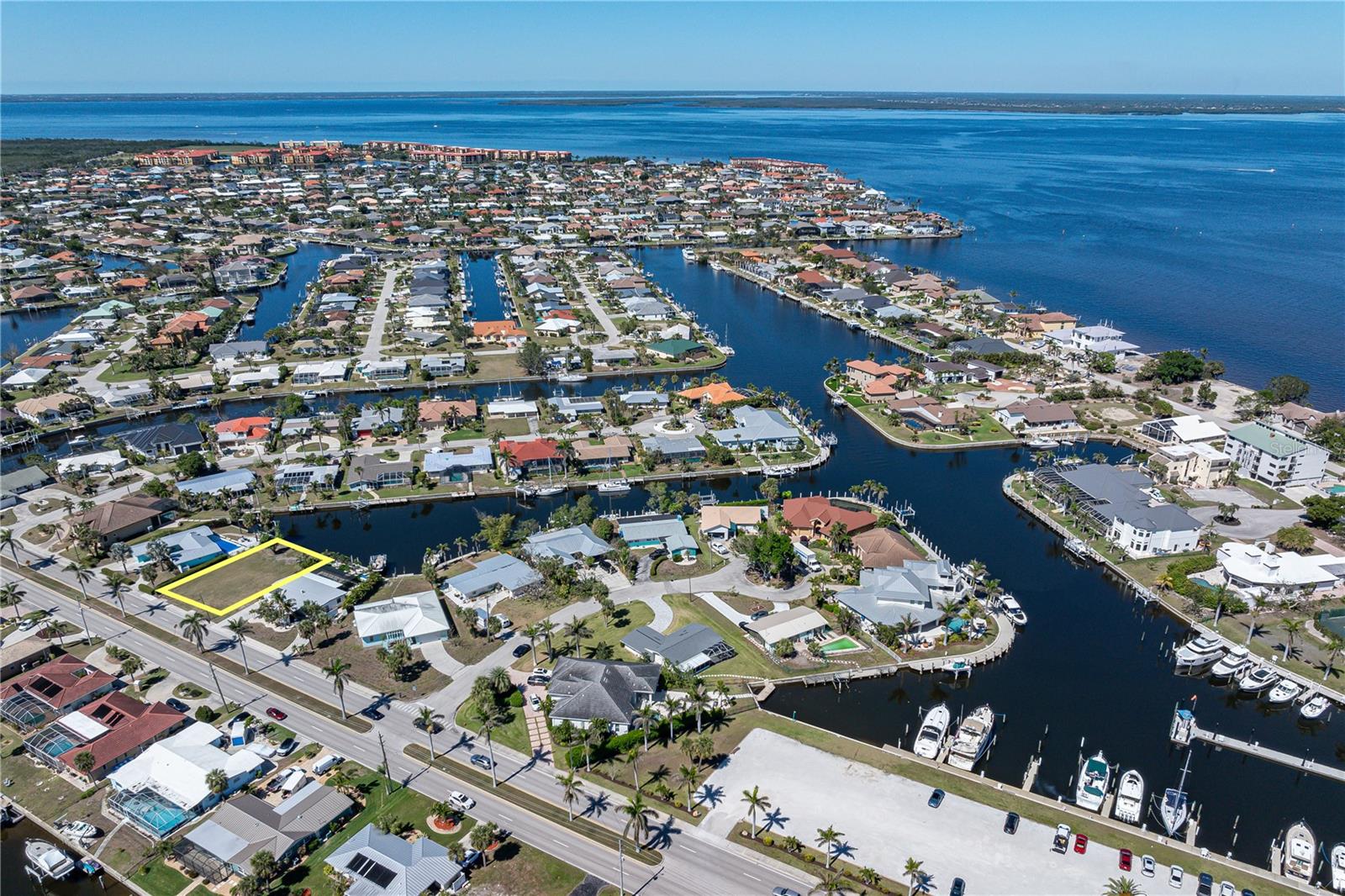 1940 W MARION AVE, PUNTA GORDA, FL — photo 11