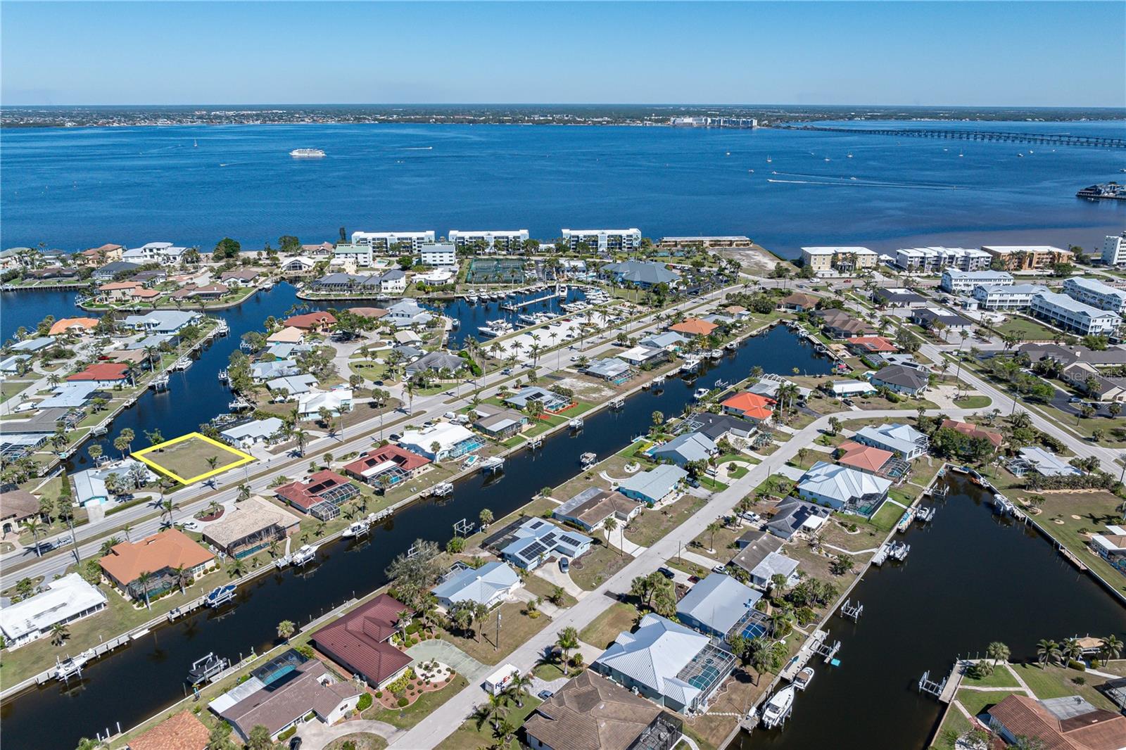 1940 W MARION AVE, PUNTA GORDA, FL — photo 14