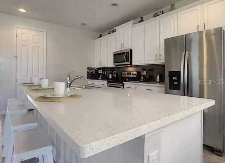 9033 FLAMINGO KEY WAY, KISSIMMEE, FL — photo 2
