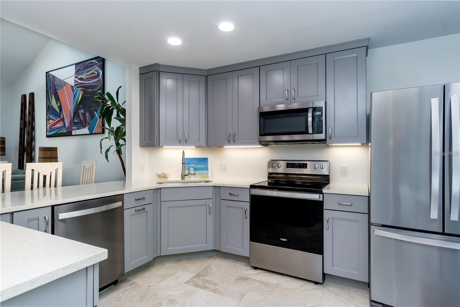 101 WOODLAND PL, OSPREY, FL — photo 13