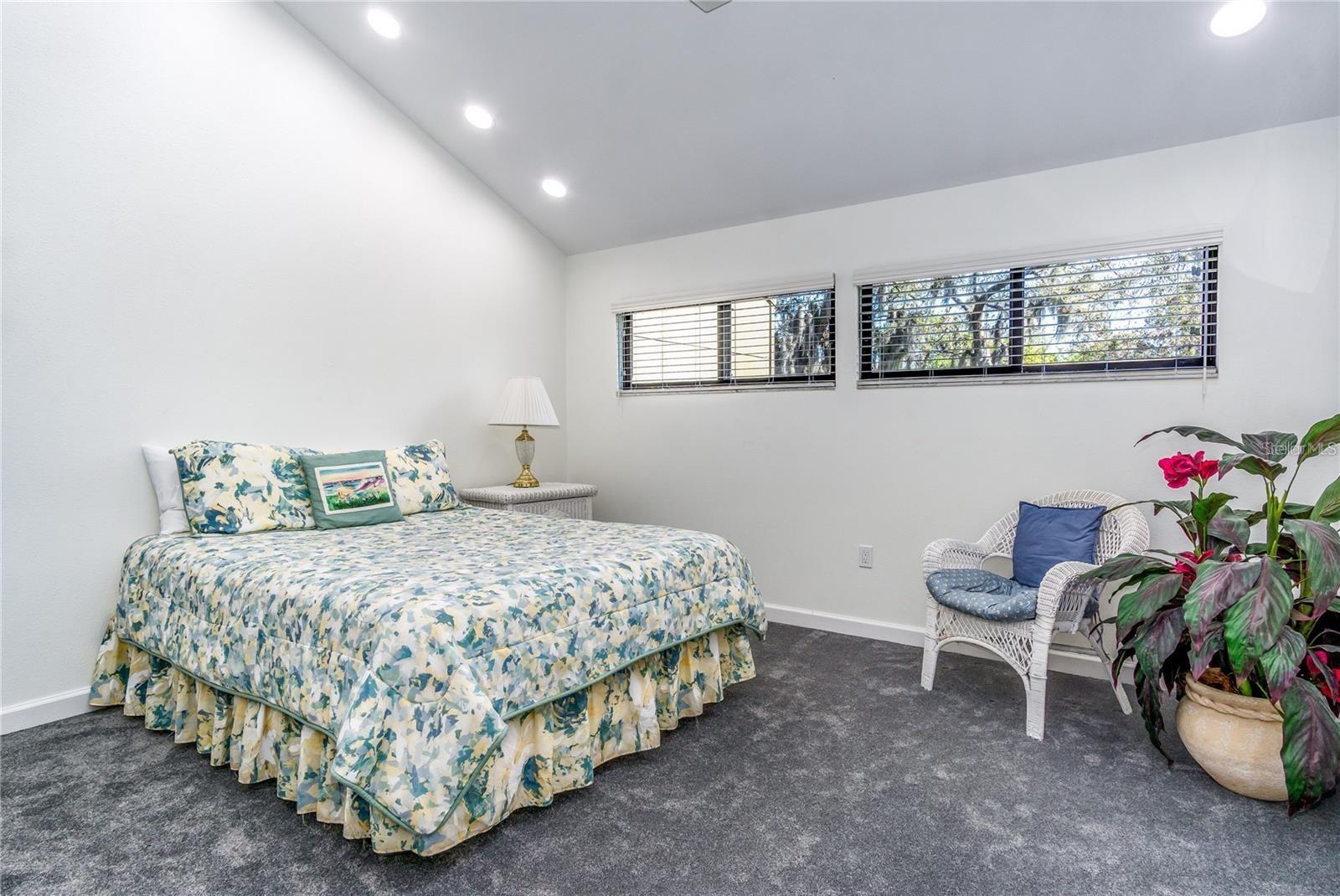 101 WOODLAND PL, OSPREY, FL — photo 22