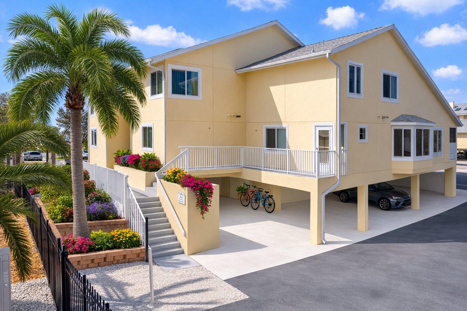 109 BAYSHORE RD #10, NOKOMIS, FL — photo 2