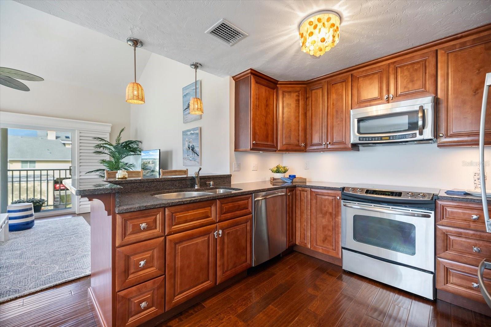 109 BAYSHORE RD #10, NOKOMIS, FL — photo 13