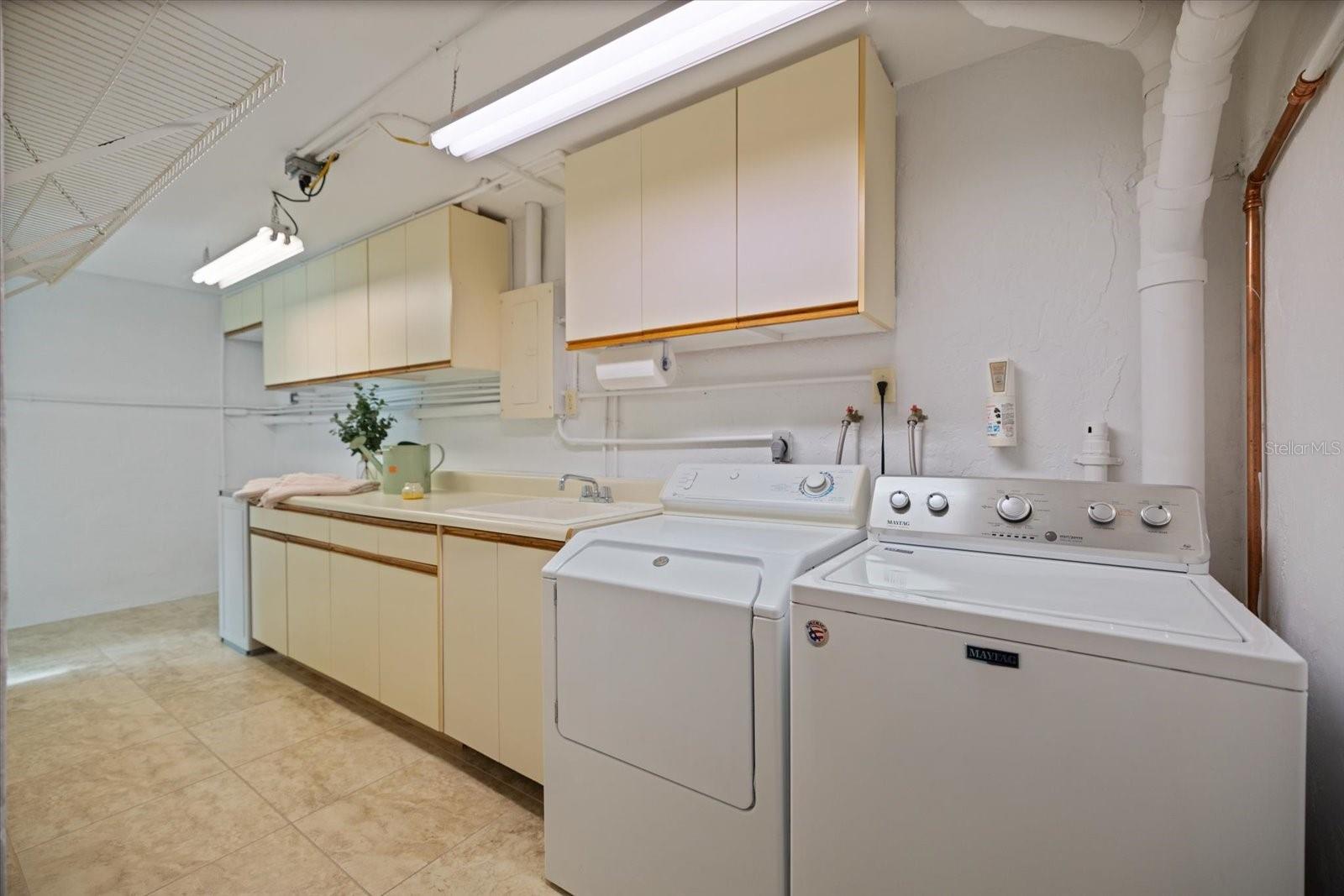 109 BAYSHORE RD #10, NOKOMIS, FL — photo 42