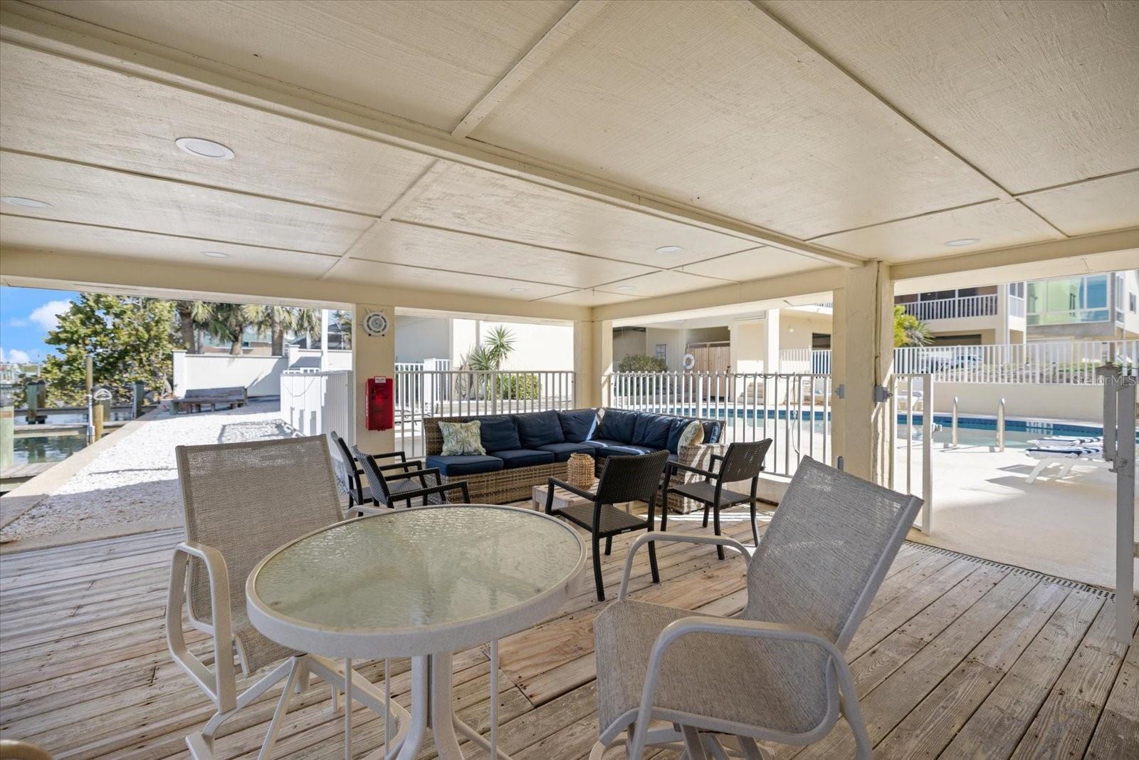 109 BAYSHORE RD #10, NOKOMIS, FL — photo 59