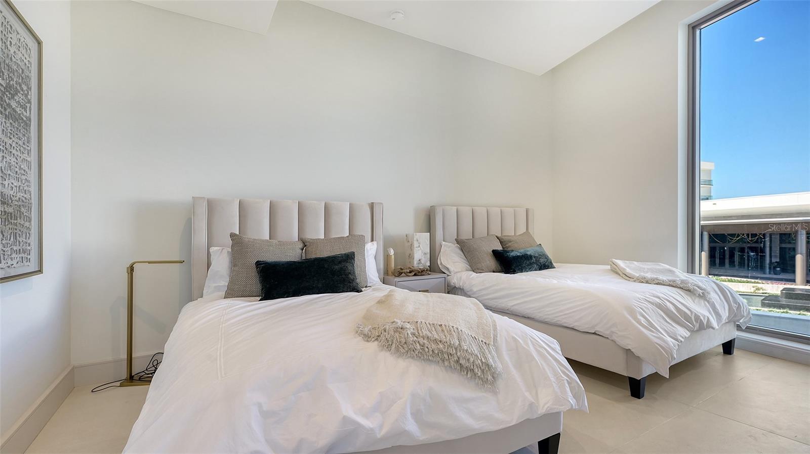 1591 GULF OF MEXICO DR #313, LONGBOAT KEY, FL — photo 22