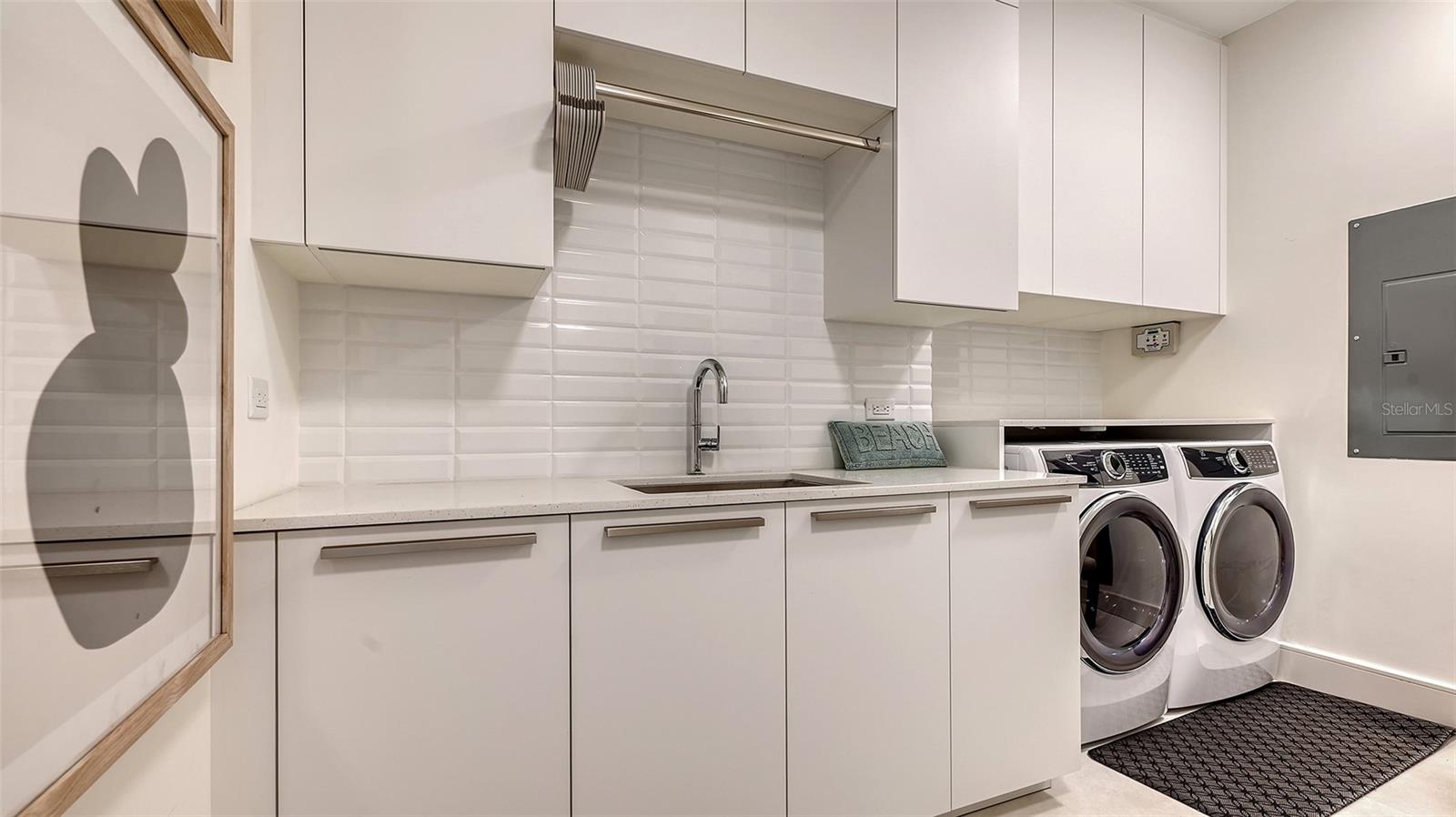 1591 GULF OF MEXICO DR #313, LONGBOAT KEY, FL — photo 30