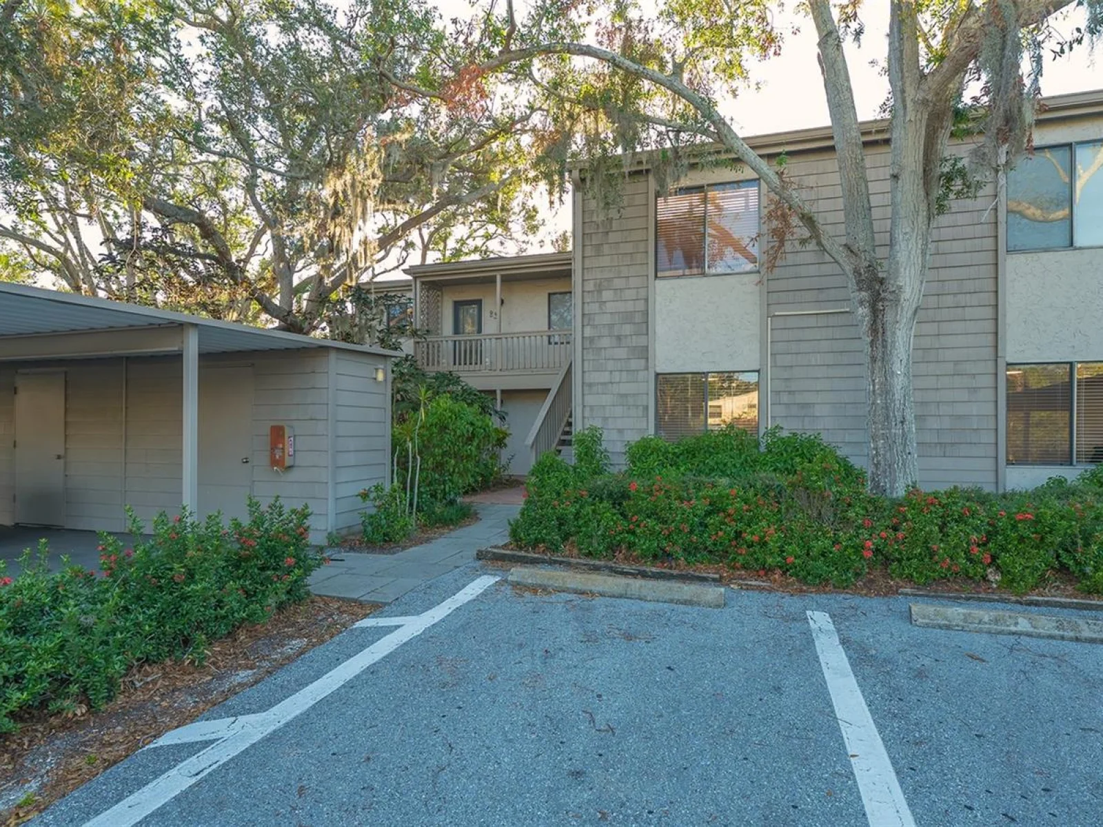 1633 BOATHOUSE CIR #HA132, SARASOTA, FL — photo 1