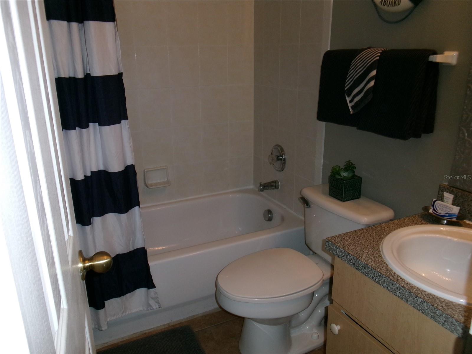 1285 S SOUTH BEACH CIRCLE CIR, KISSIMMEE, FL — photo 14