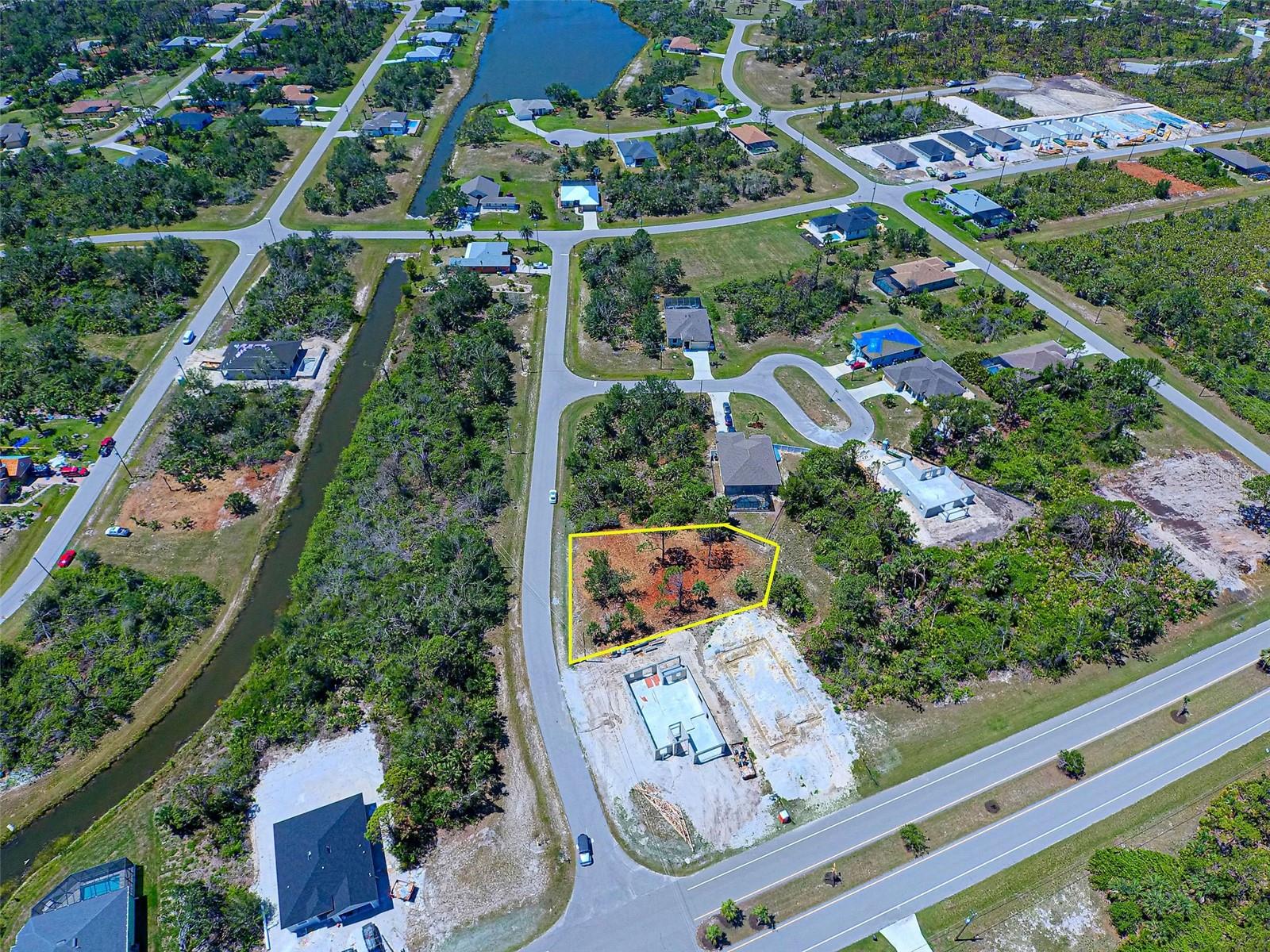 116 REDWOOD RD, ROTONDA WEST, FL — photo 7