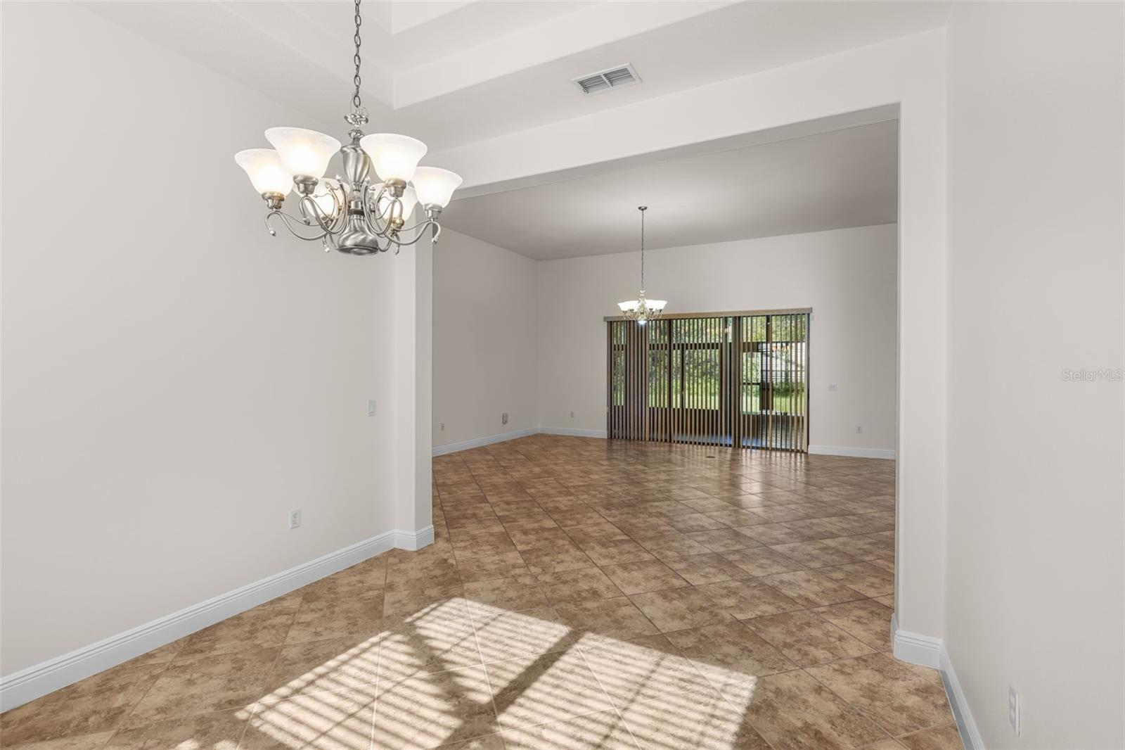619 TAPATIO LN, KISSIMMEE, FL — photo 13