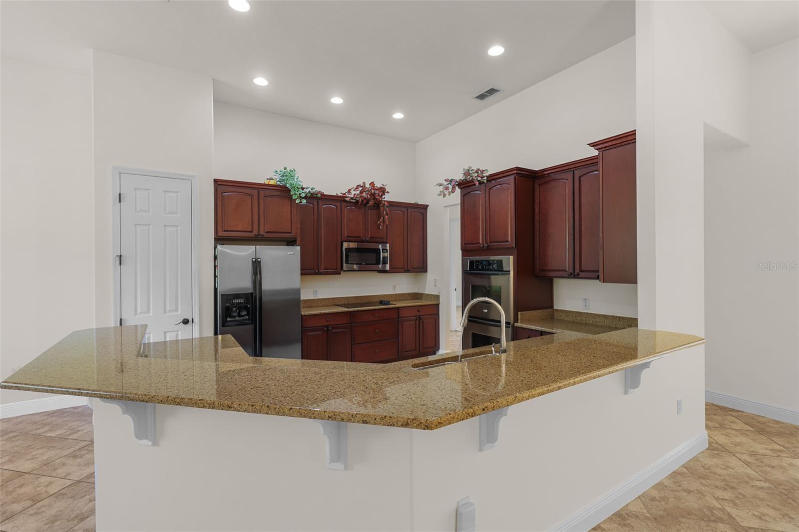 619 TAPATIO LN, KISSIMMEE, FL — photo 17