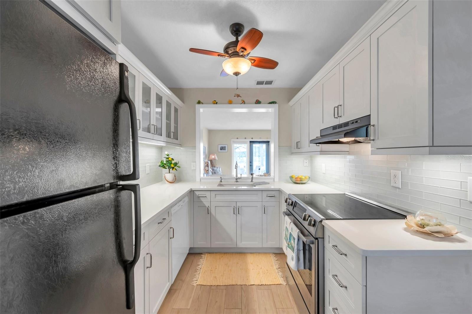 4766 SNOOK DR SE, ST PETERSBURG, FL — photo 5