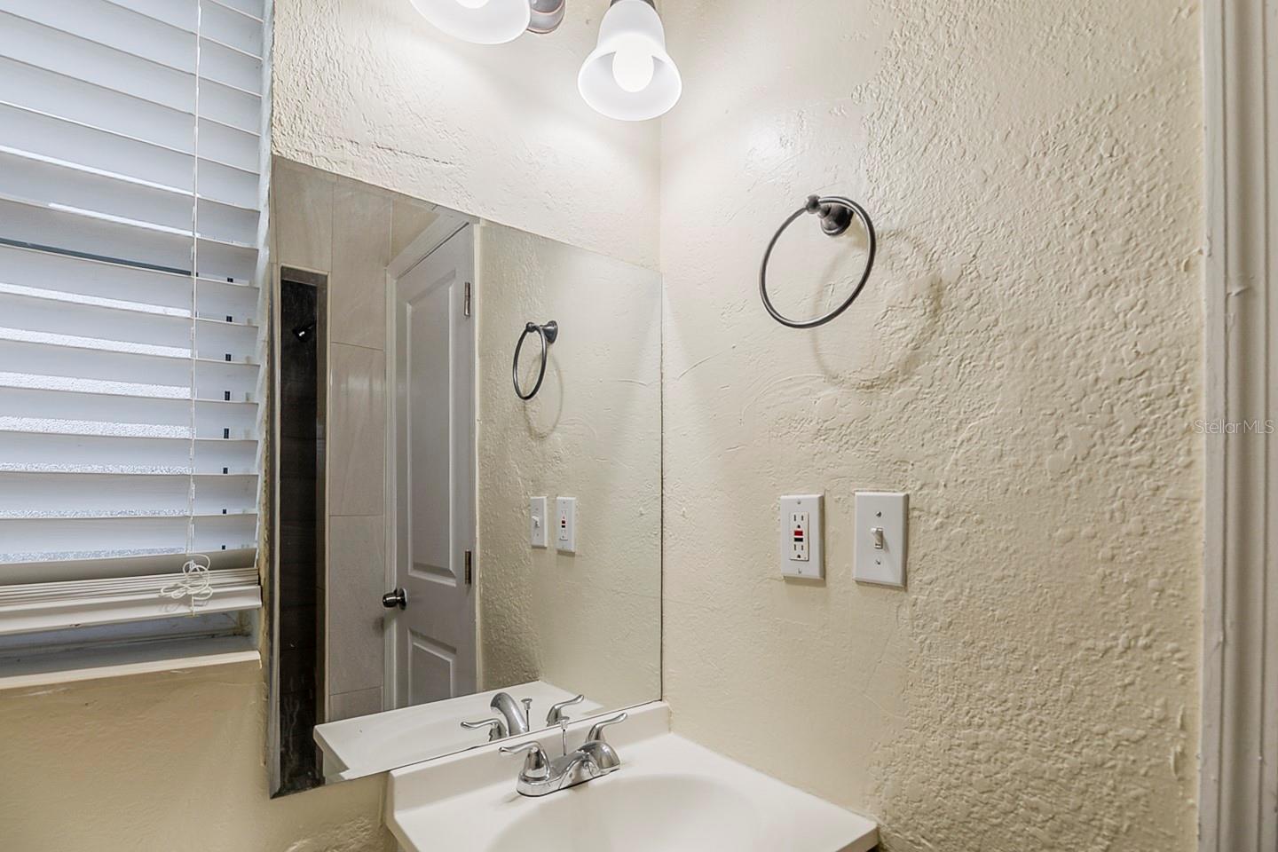 4320 MEADOWBROOK AVE, ORLANDO, FL — photo 14