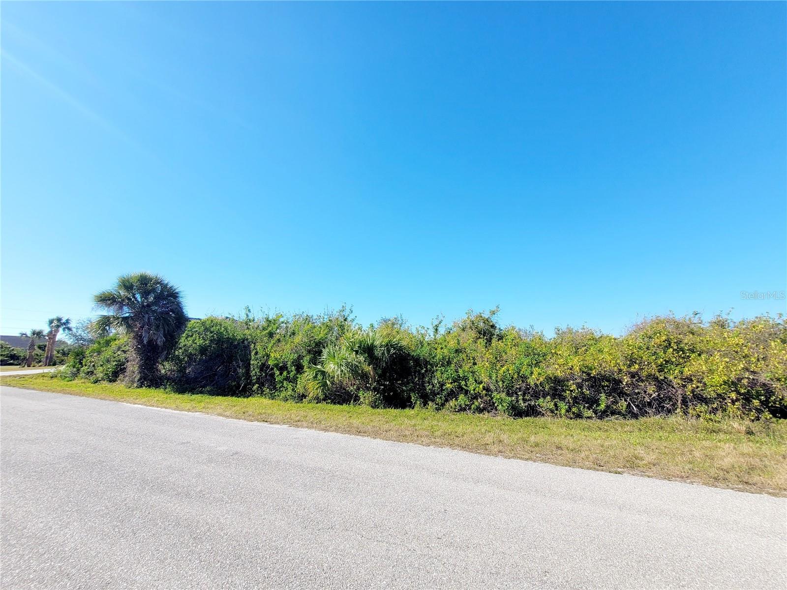 14442 AMESTOY AVE, PORT CHARLOTTE, FL — photo 2
