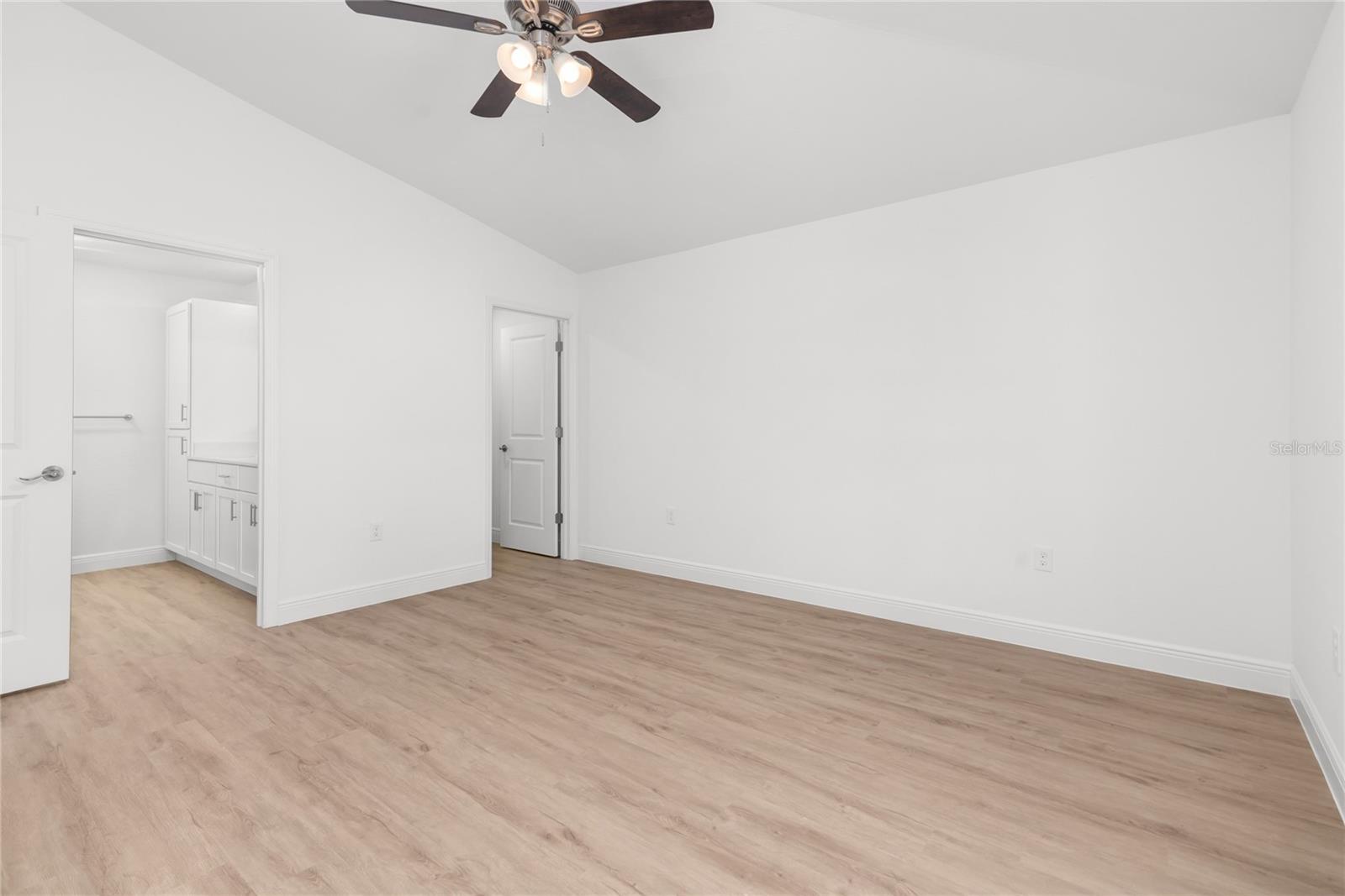 111 SWAN DR, ROTONDA WEST, FL — photo 7