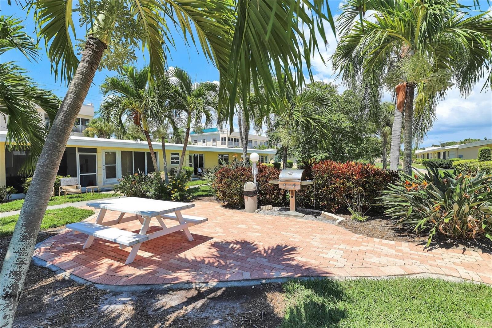 6006 MIDNIGHT PASS RD #15, SARASOTA, FL — photo 24