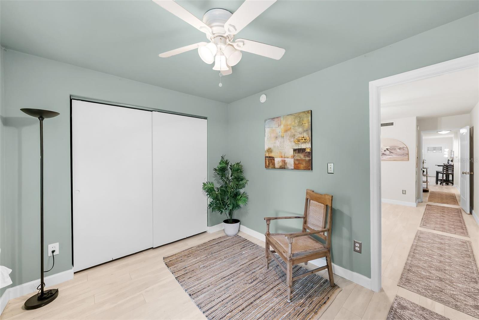 426 32ND AVE N #102E, ST PETERSBURG, FL — photo 16