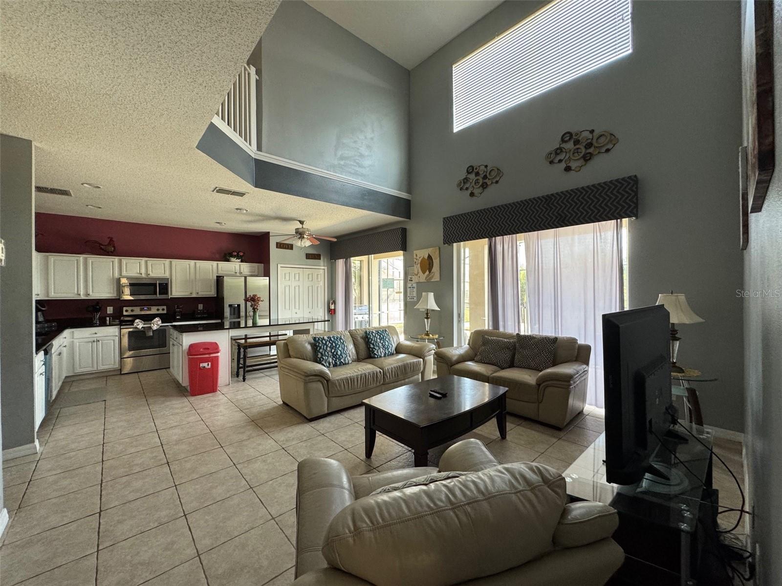 2677 EMERALD ISLAND BLVD, KISSIMMEE, FL — photo 2