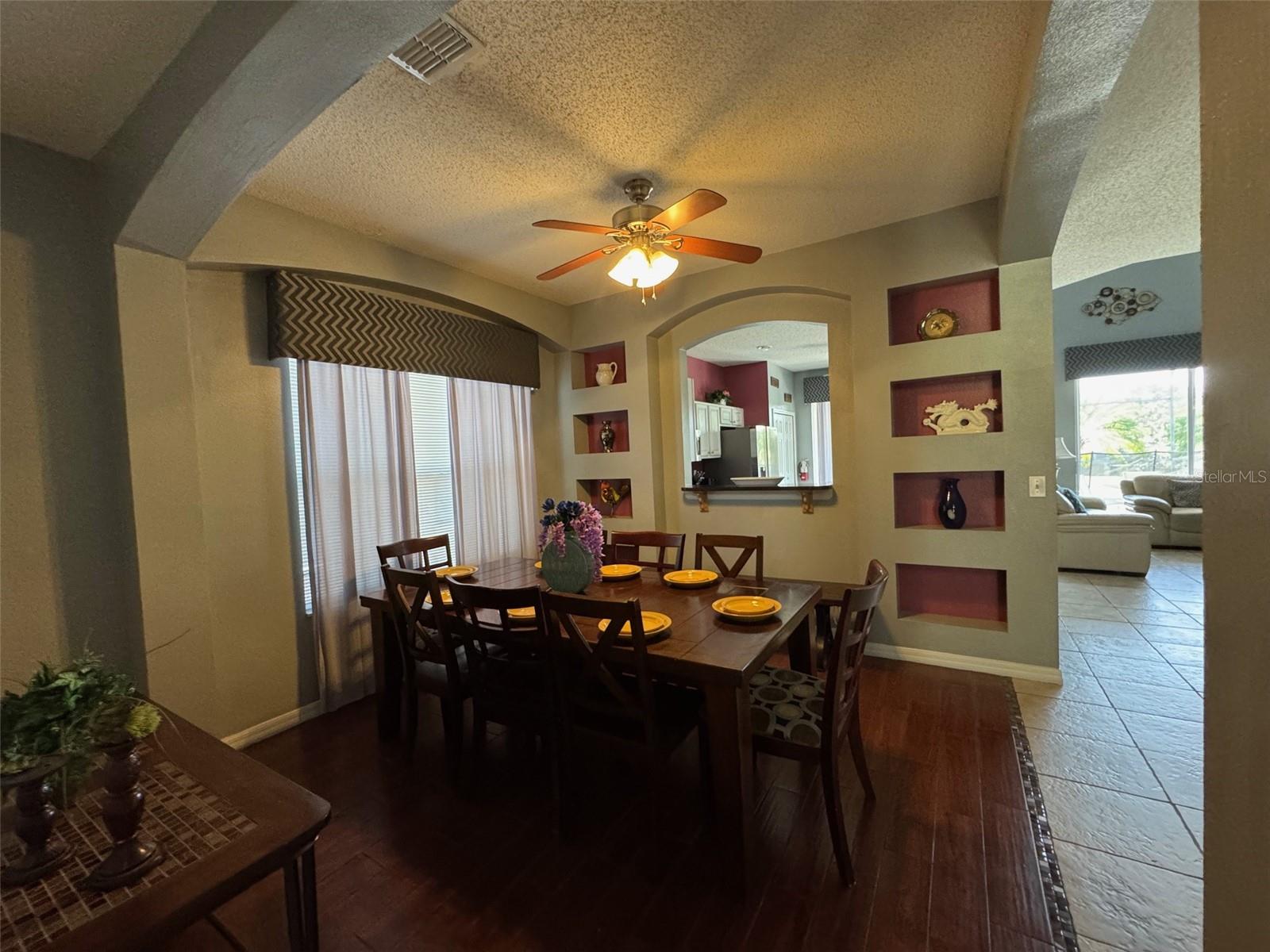 2677 EMERALD ISLAND BLVD, KISSIMMEE, FL — photo 4