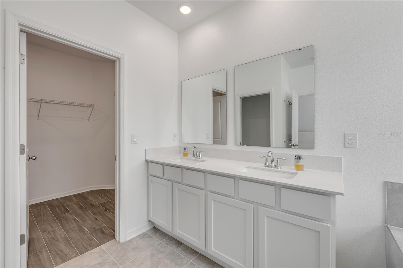 3975 WILLOWBROOK DR, EDGEWATER, FL — photo 46