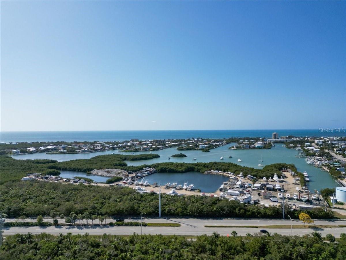 13900 OVERSEAS HWY, MARATHON, FL — photo 26