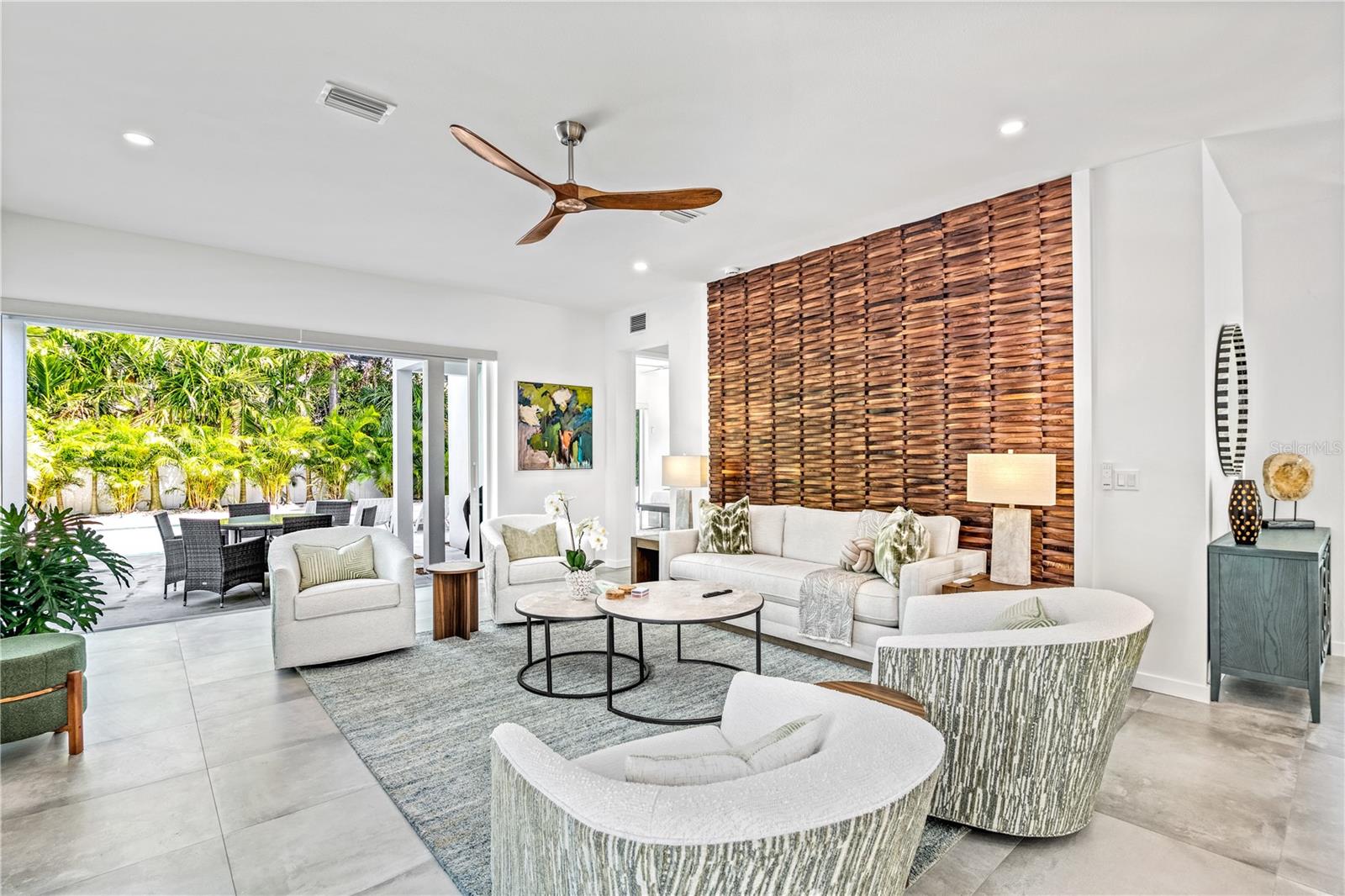2327 HILLVIEW ST, SARASOTA, FL — photo 10