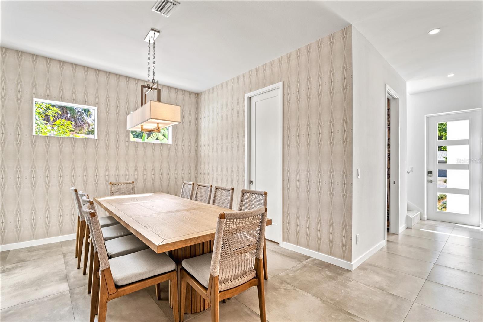 2327 HILLVIEW ST, SARASOTA, FL — photo 15