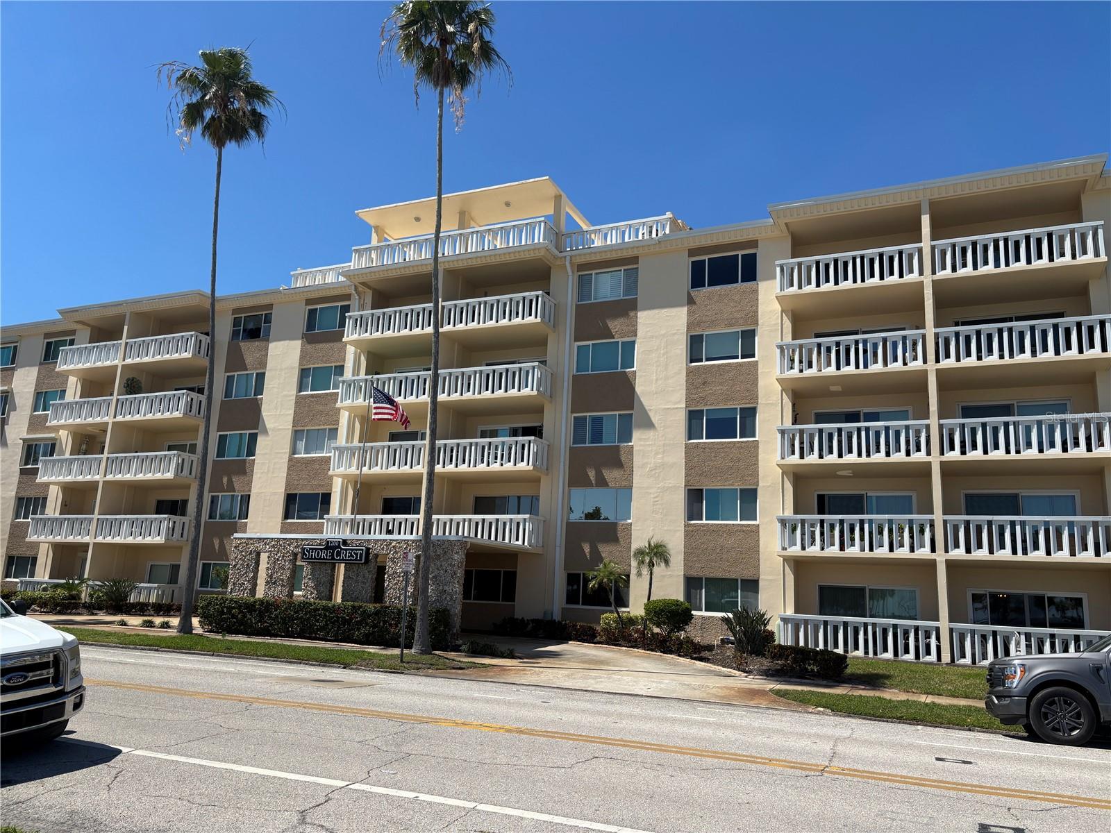 1200 N SHORE DR NE #212, ST PETERSBURG, FL