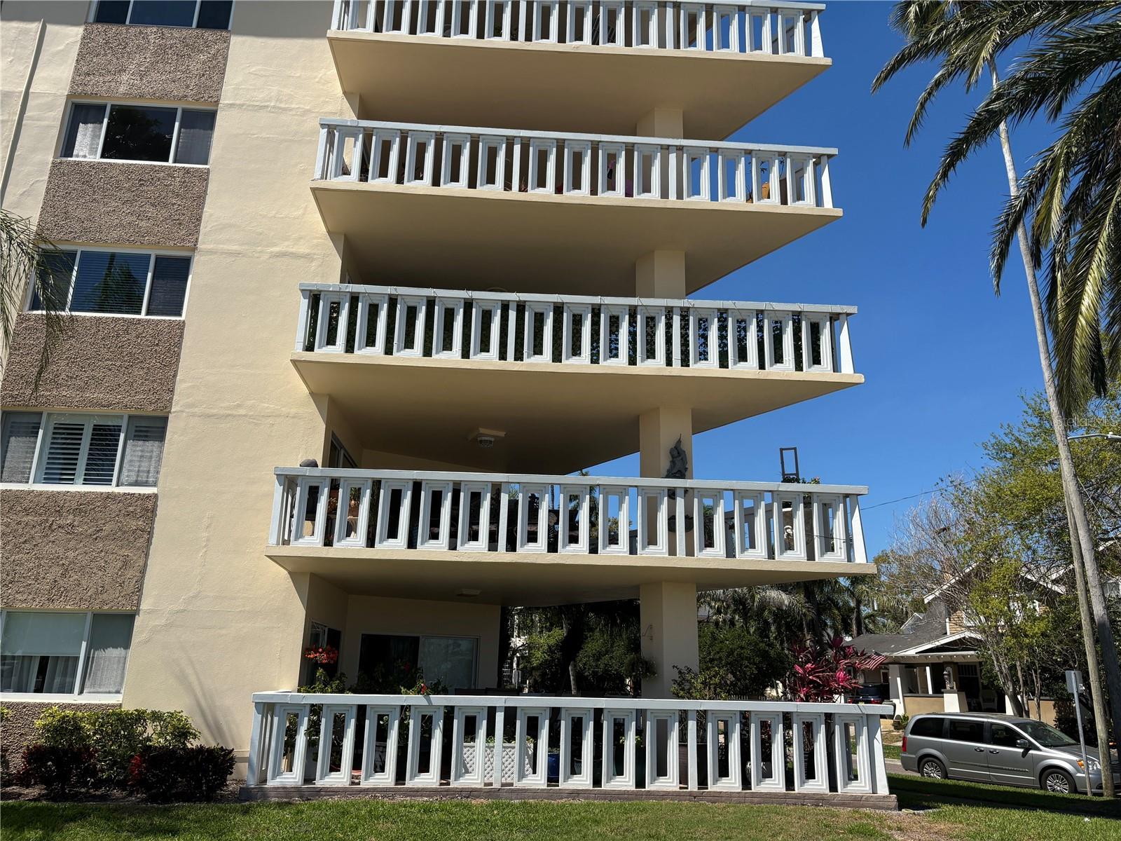 1200 N SHORE DR NE #212, ST PETERSBURG, FL — photo 3