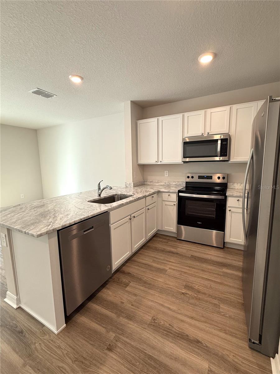 4649 PLEASANT AVE, PALM HARBOR, FL — photo 24