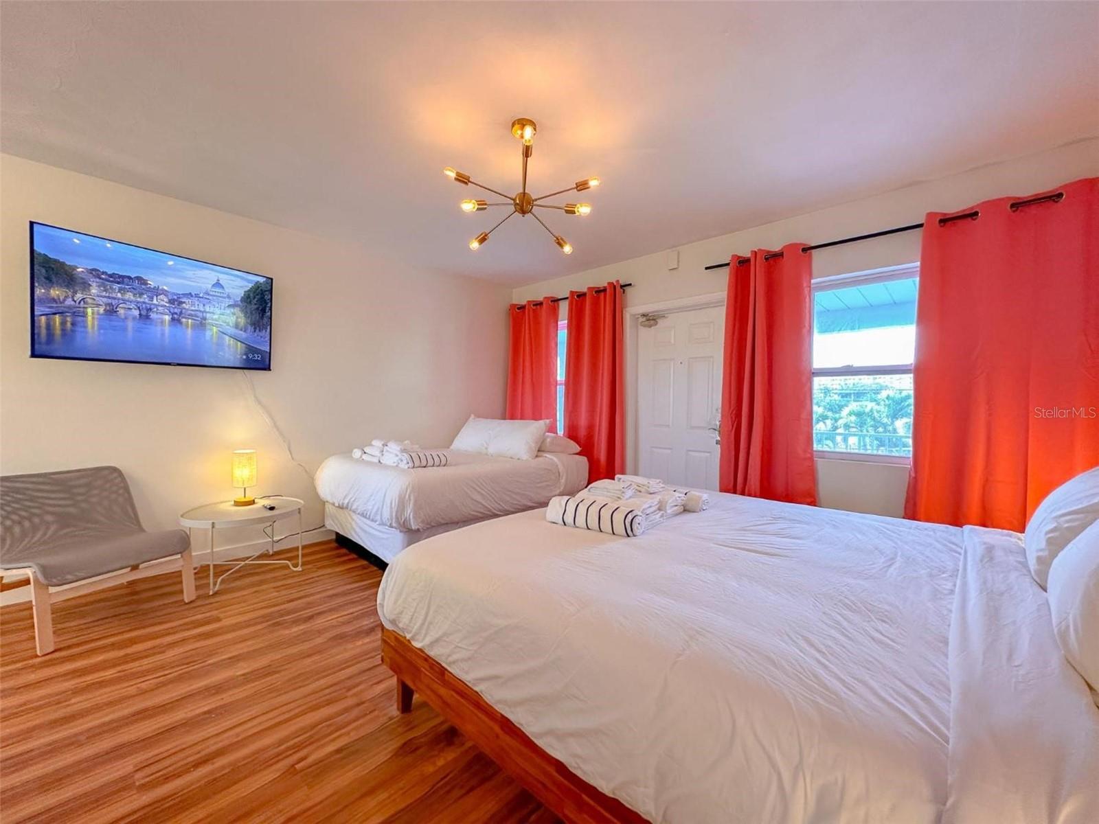333 HAMDEN DR, CLEARWATER BEACH, FL — photo 5