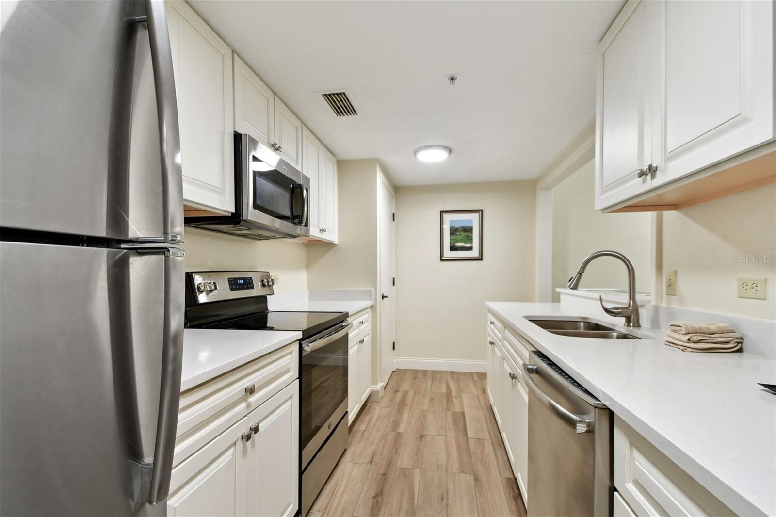 36750 US 19 N #06211, PALM HARBOR, FL — photo 14