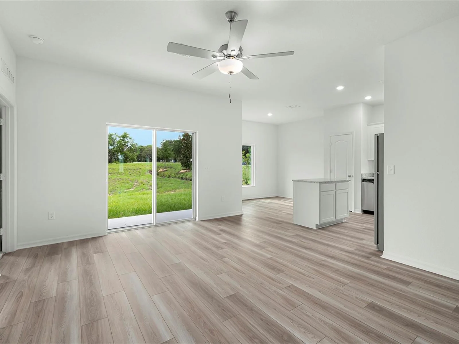 13276 TULA LOOP, ASTATULA, FL — photo 9