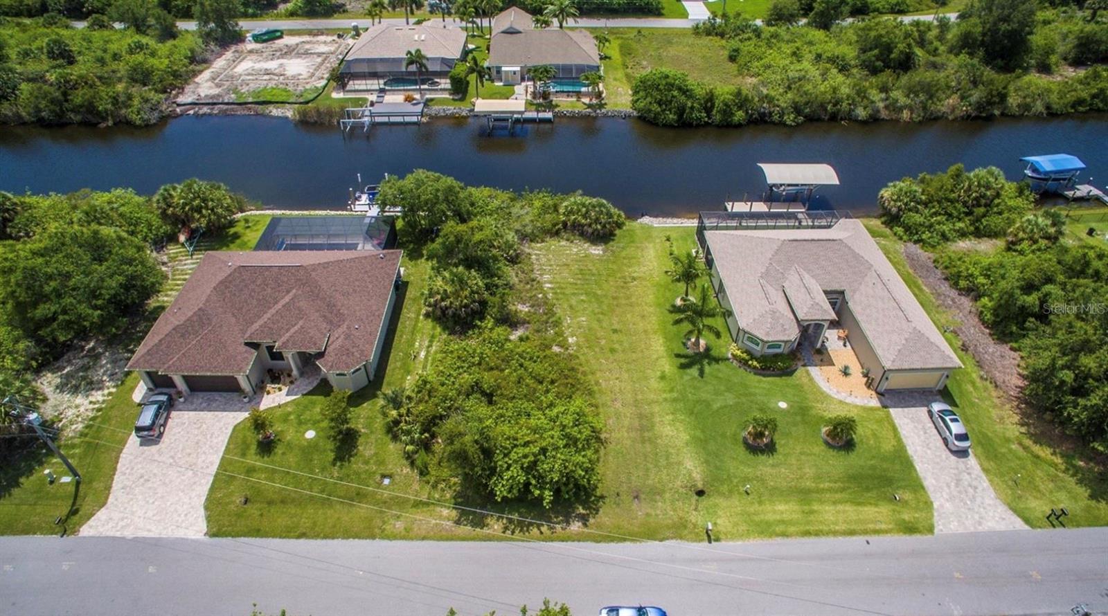 9386 BLUEGILL CIR, PORT CHARLOTTE, FL — photo 4