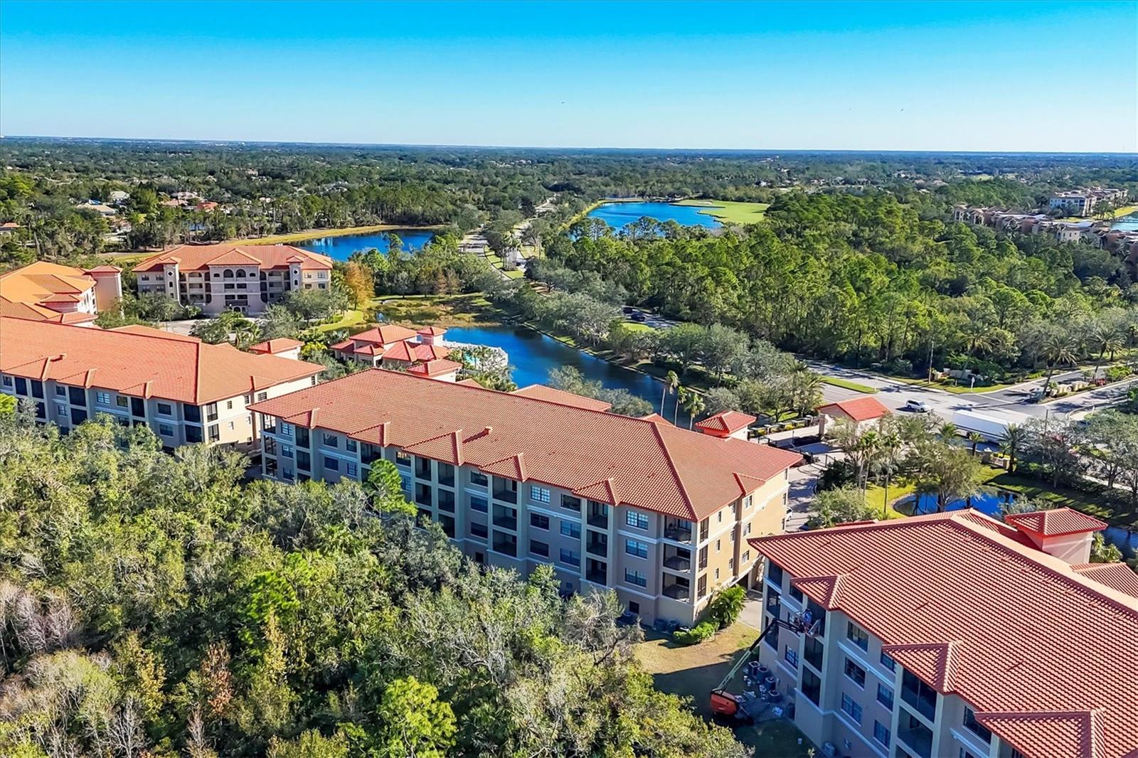 7710 LAKE VISTA CT #205, LAKEWOOD RANCH, FL — photo 58