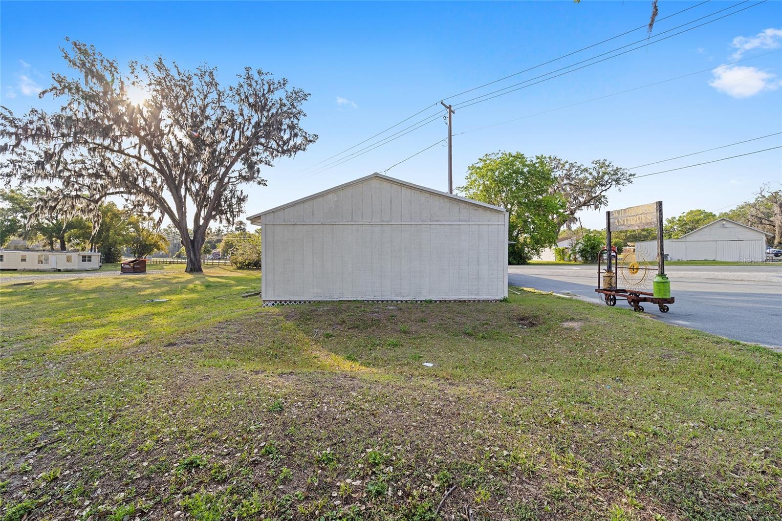6221 SE 110TH ST, BELLEVIEW, FL — photo 10