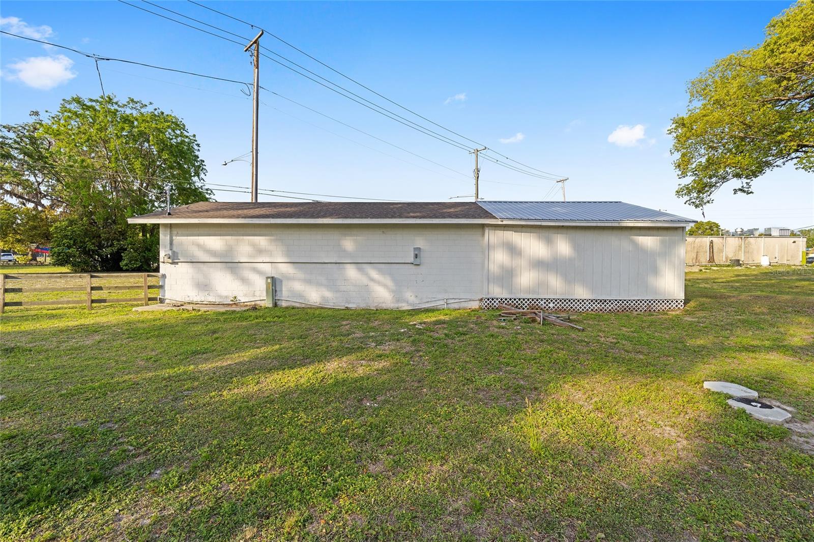 6221 SE 110TH ST, BELLEVIEW, FL — photo 12