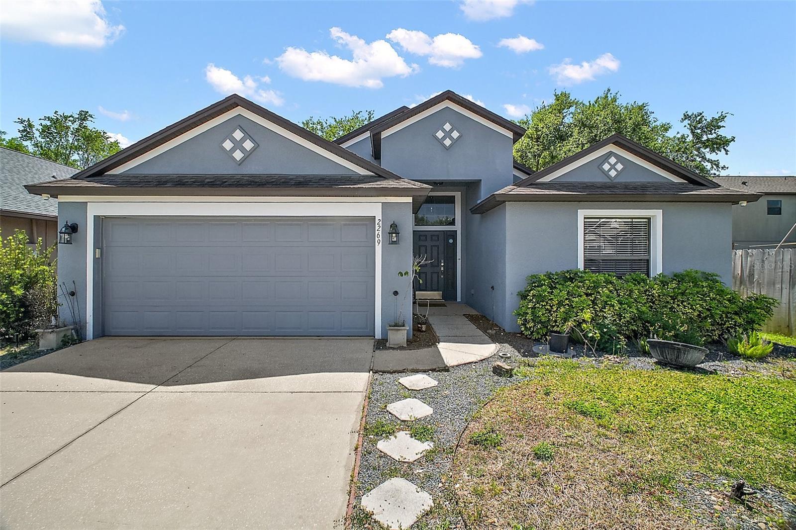 2269 BRACKNELL FOREST TRL, TAVARES, FL