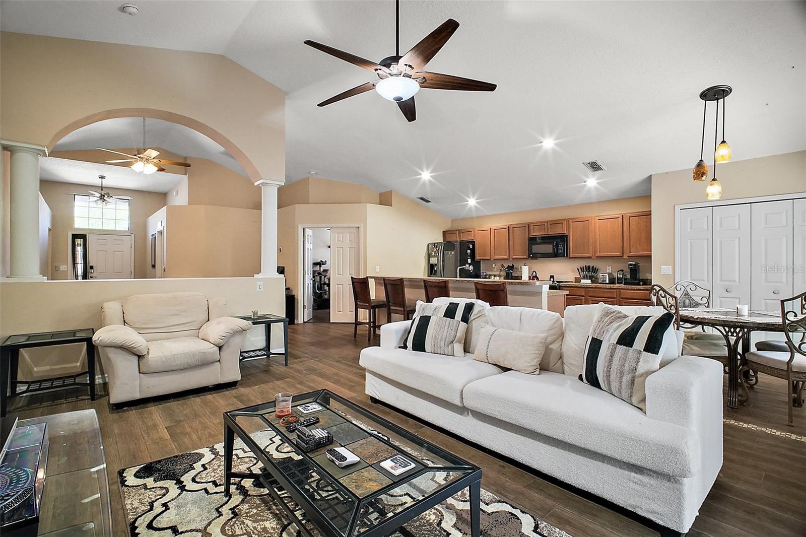2269 BRACKNELL FOREST TRL, TAVARES, FL — photo 8
