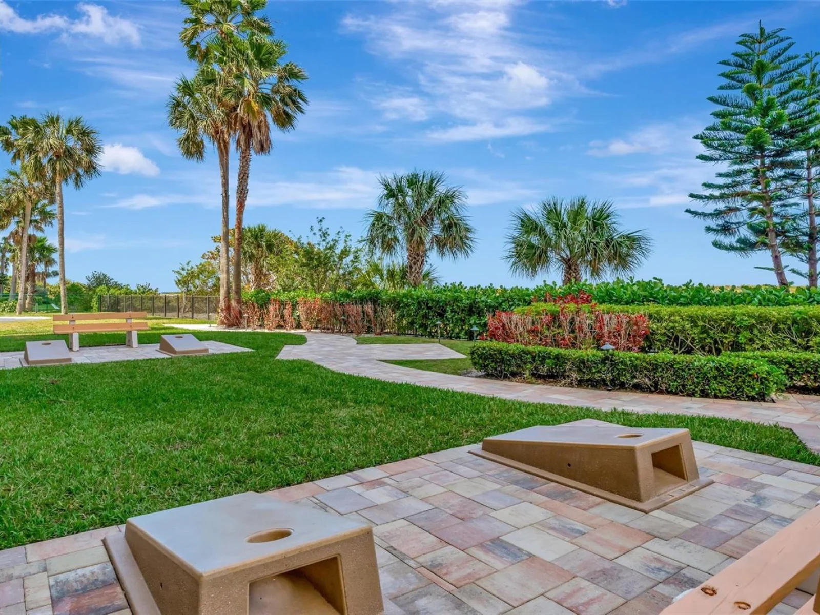 1270 GULF BLVD #1501, CLEARWATER BEACH, FL — photo 4
