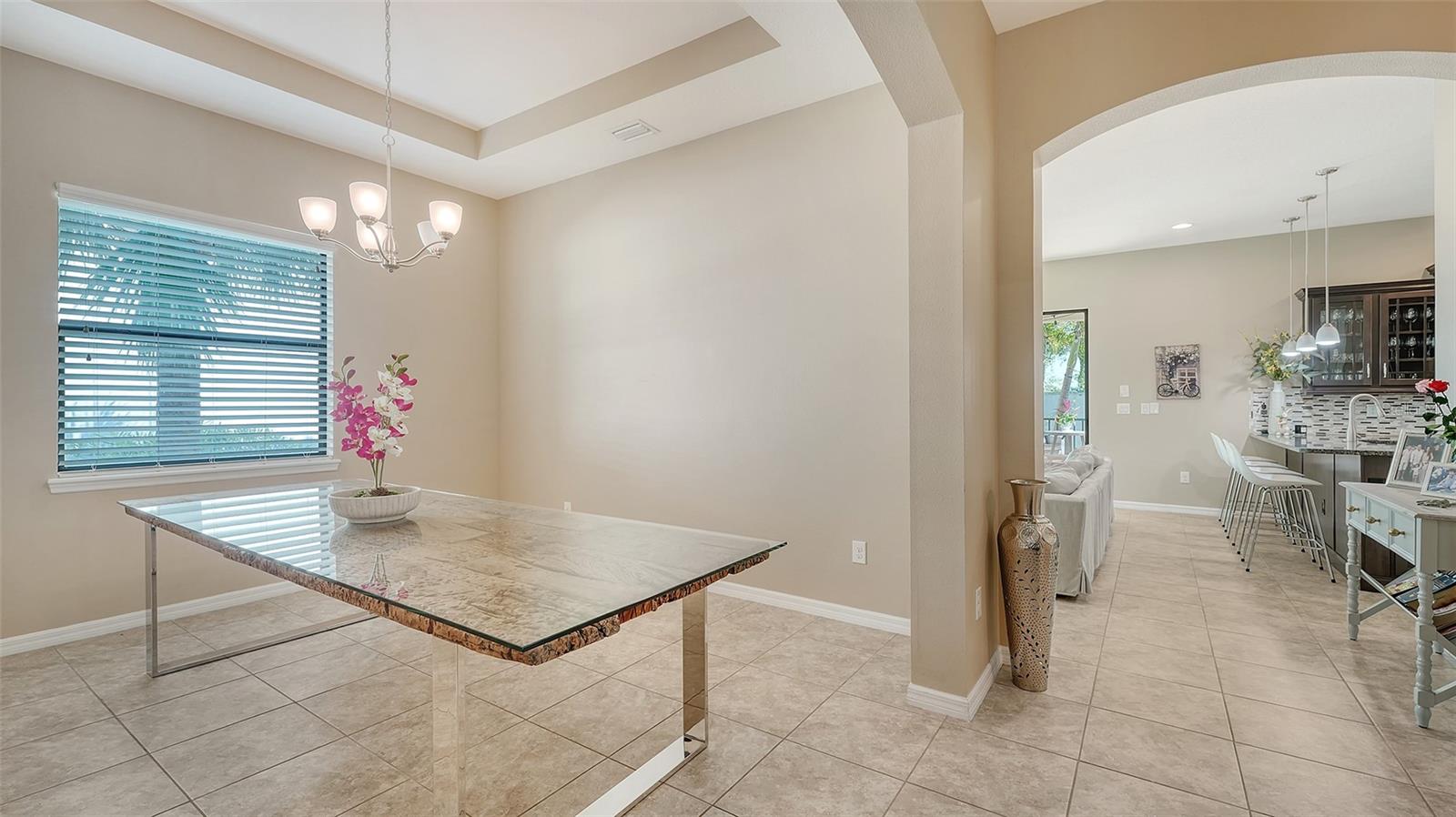 5723 TITLE ROW DR, BRADENTON, FL — photo 17