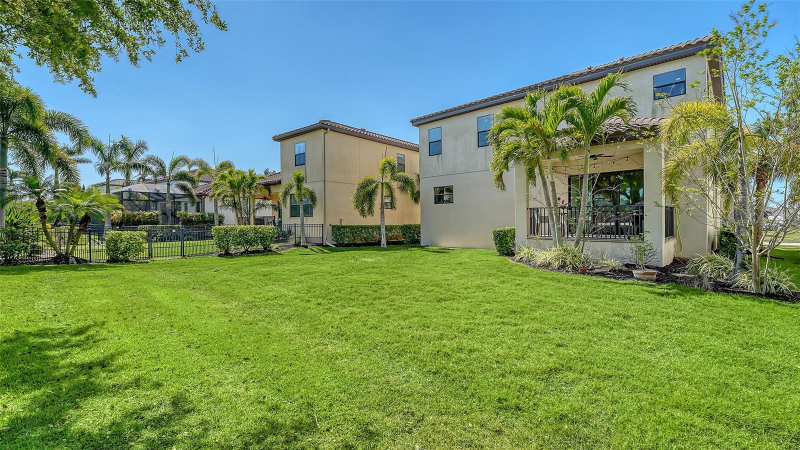 5723 TITLE ROW DR, BRADENTON, FL — photo 38