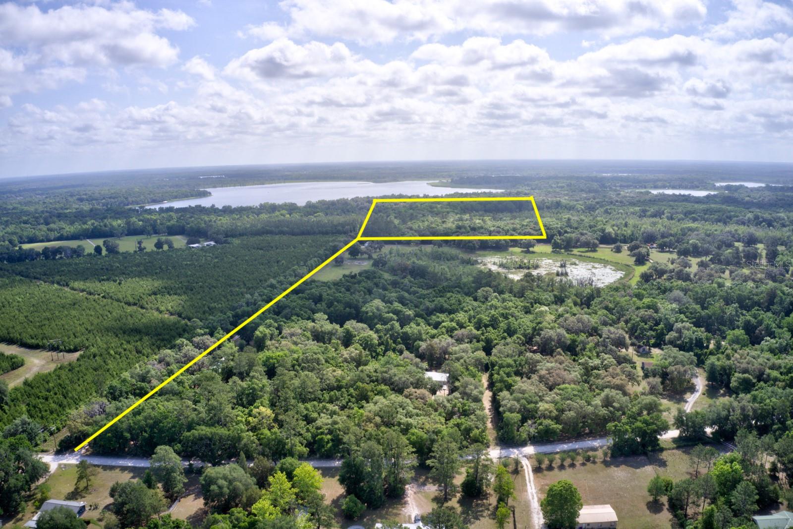 8903 SE 225TH DR, HAWTHORNE, FL — photo 3