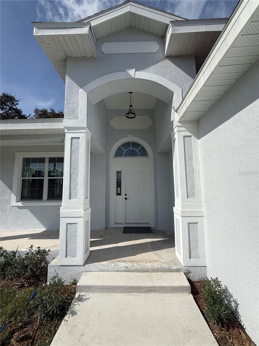 4205 57TH AVE N, ST PETERSBURG, FL — photo 3