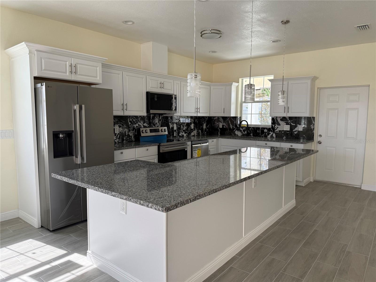 5710 42ND ST N, ST PETERSBURG, FL — photo 7