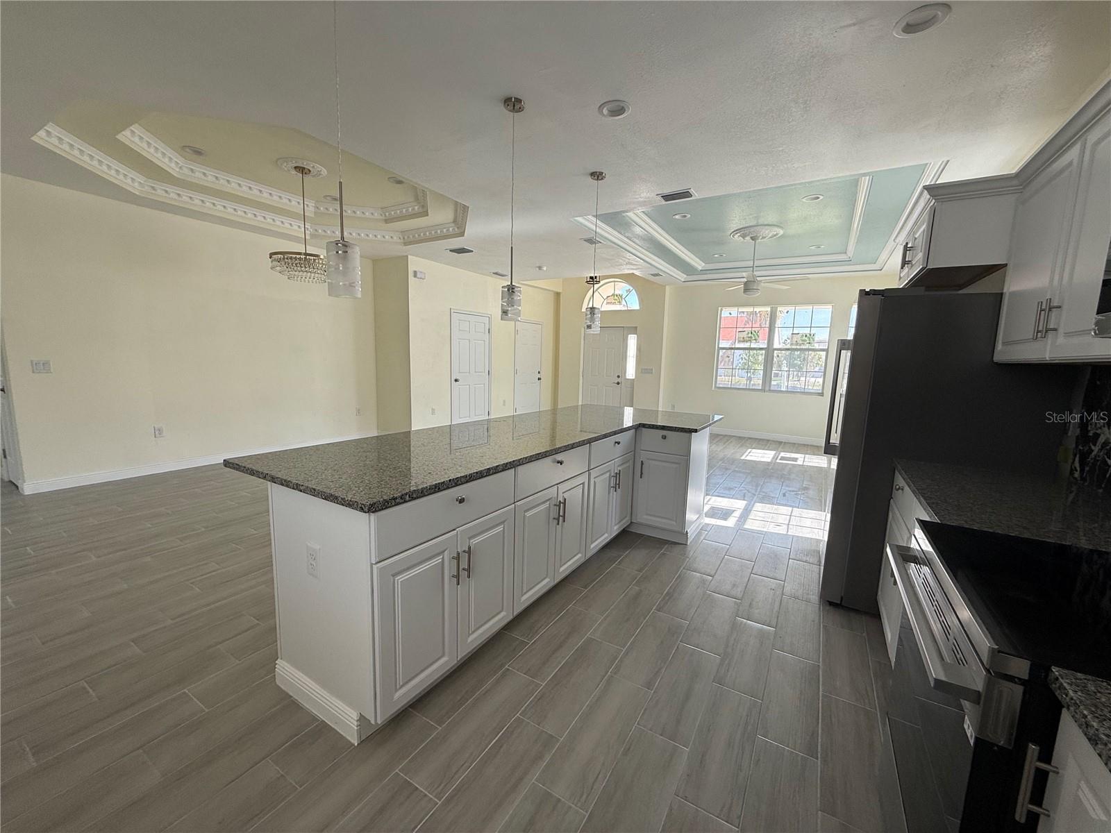 5710 42ND ST N, ST PETERSBURG, FL — photo 14